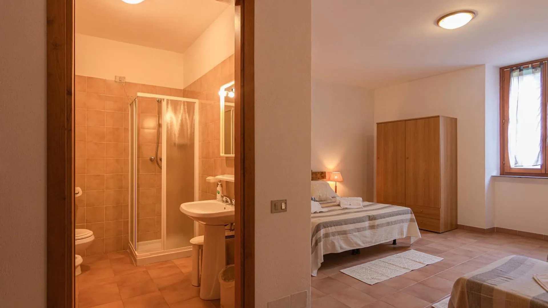 Hotel Locanda Minerva Monteleone Rocca Doria 2*,